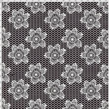 Tecido Estampado para Patchwork - Coleção Jardim das Flores Flores Rendadas Preto (0,50x1,40)