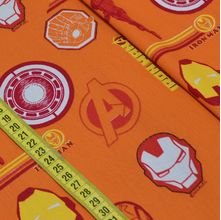 Tecido Estampado para Patchwork - Marvel: Homem De Ferro Fundo Laranja (0,50x1,50)