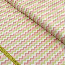 Tecido Estampado para Patchwork - Shabby: Chevron Tricolor Rosa (0,50X1,40)