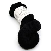 Lã Merino Worsted Superwash 3ply 100g - Fios da Fazenda 340 preto