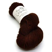 Lã Merino Worsted Superwash 3ply 100g - Fios da Fazenda 359 marrom