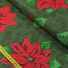 Tecido Estampado para Patchwork - Natal: Poinsétia Grande Fundo Verde (0,50X1,40)