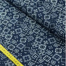 Tecido Estampado para Patchwork - Essentials Bandana Quadrada Fundo Marinho (0,50x1,50)