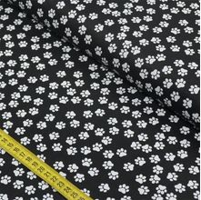 Tecido Estampado para Patchwork - Essentials Patinhas Fundo Preto (0,50x1,50)