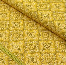 Tecido Estampado para Patchwork - Essentials Bandana Fundo Amarelo (0,50x1,50)