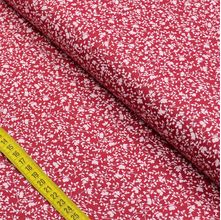 Tecido Estampado para Patchwork - Essentials Floral Branco Fundo Vermelho (0,50x1,50)