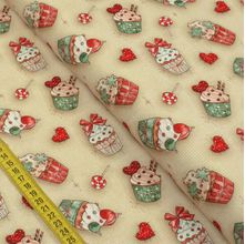 Tecido Estampado Para Patchwork - Mesa Posta Natal: Cupcakes Natal (0,50x1,40)