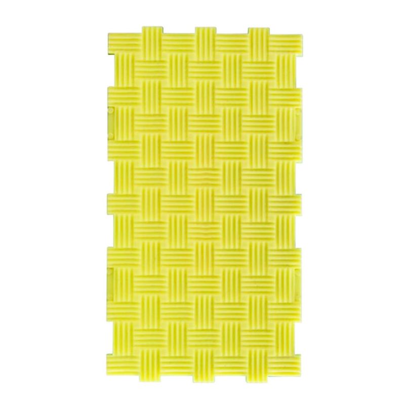 044667_000000_1