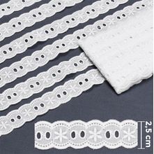 Bordado Inglês PA010 001 Branco - 2,5cm  100% Algodão