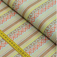 Tecido Estampado para Patchwork - Baby Tribe : Animals Compose Geométrico Fundo Verde (0,50x1,40)