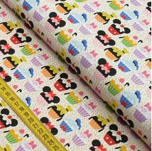 Tecido Estampado para Patchwork - Disney : Mickey Cupcake (0,50x1,40)