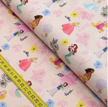Tecido Estampado para Patchwork - Disney : Princesas Com Flores (0,50x1,40)