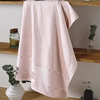 Toalha de Banho para Bordar Bella - Döhler 7441 rosa claro