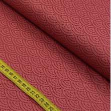 Tecido Estampado para Patchwork - Art Nouveau : Ondas Fundo Vinho (0,50x1,40)