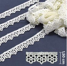 Guipir Florzinha 1,50 cm Off White- Ref. 432784 13,7 Metros - Círculo
