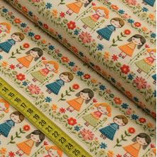 Tecido Estampado Para Patchwork - Meninas Bordadas 1 (0,50x1,40)