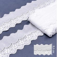Bordado Inglês de Algodão 5,5cm Círculo 475882 Branco - 13,7 Metros